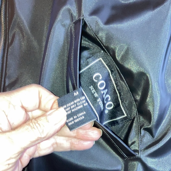 COACO NEW YORK like new rev. br. faux fur w/vert. stripes  and blk $39 - Picture 9 of 11